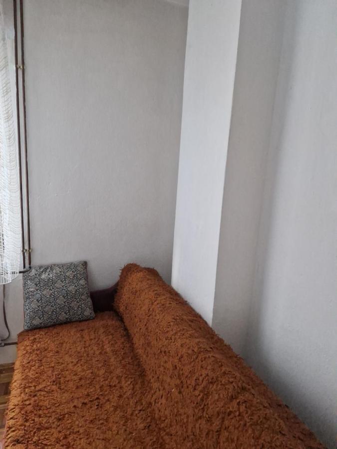 Appartement Apartman De Luxe à Tuzla Extérieur photo